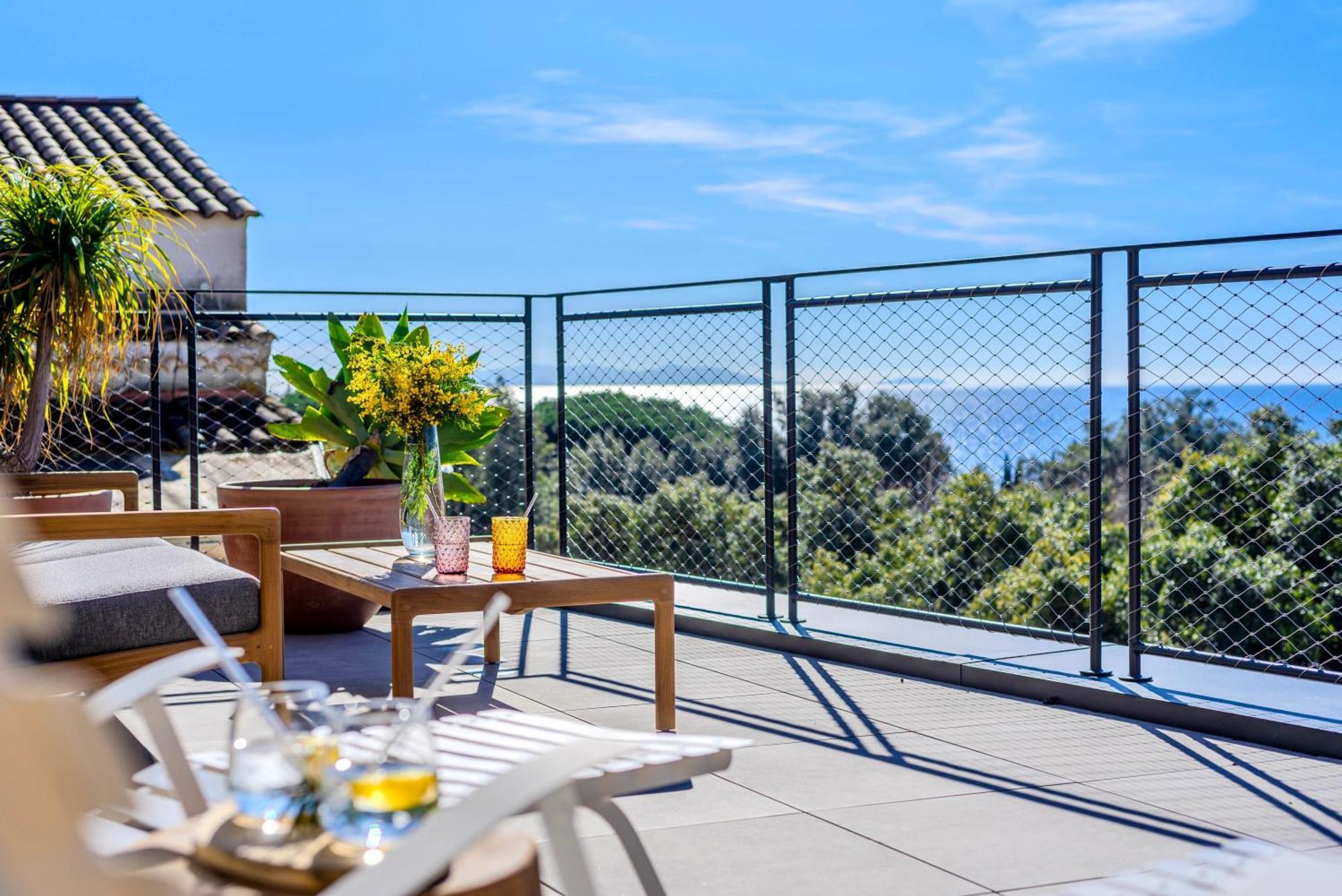 Magnifique Appartement Plage Cavaliere Terrasse 3 Chambres Garage Le Lavandou Exteriör bild